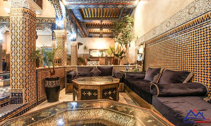 Riad conservant le style marocain traditionnel  24